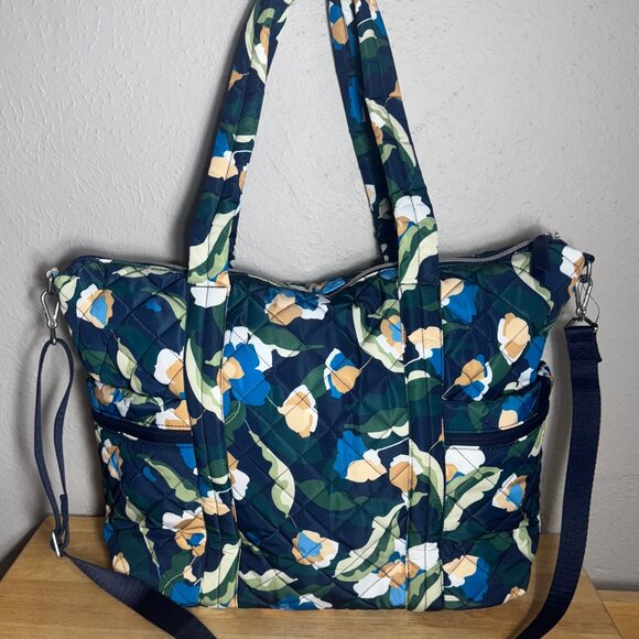Vera Bradley Large Multi-Strap Tote in Performance Twill Immersed Blooms NWT - Picture 2 of 13